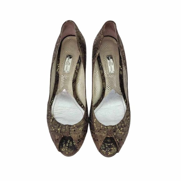 AUTHENTIC VINTAGE BALENCIAGA Women's Leather and Lace 60MM Kitten Heeled Pump - Picture 4 of 15